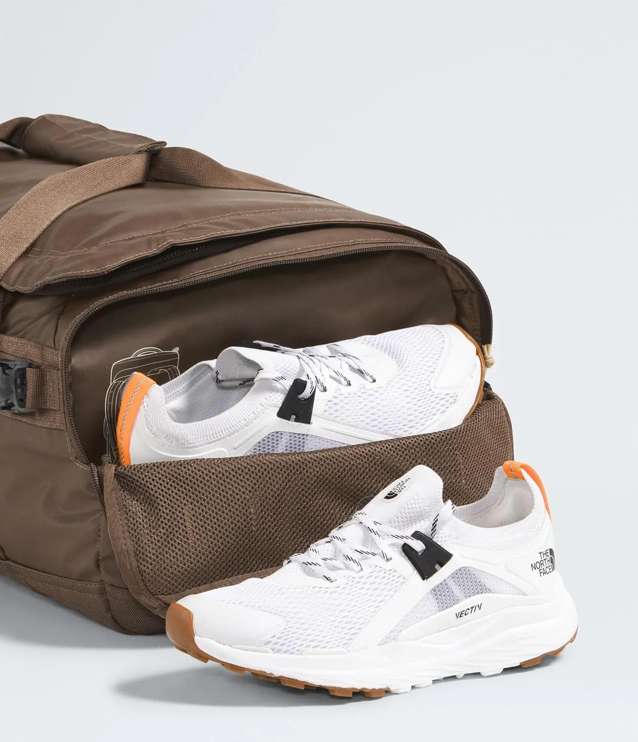 THE NORTH FACE Base Camp Voyager Duffel??42L - PFAS Free, Smokey Brown/Khaki Stone, One Size